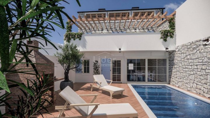 House for sale 140 m² – Valkarin