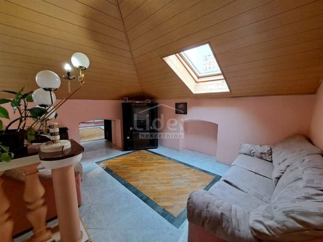 House for sale 174 m² – Novi Vinodolski