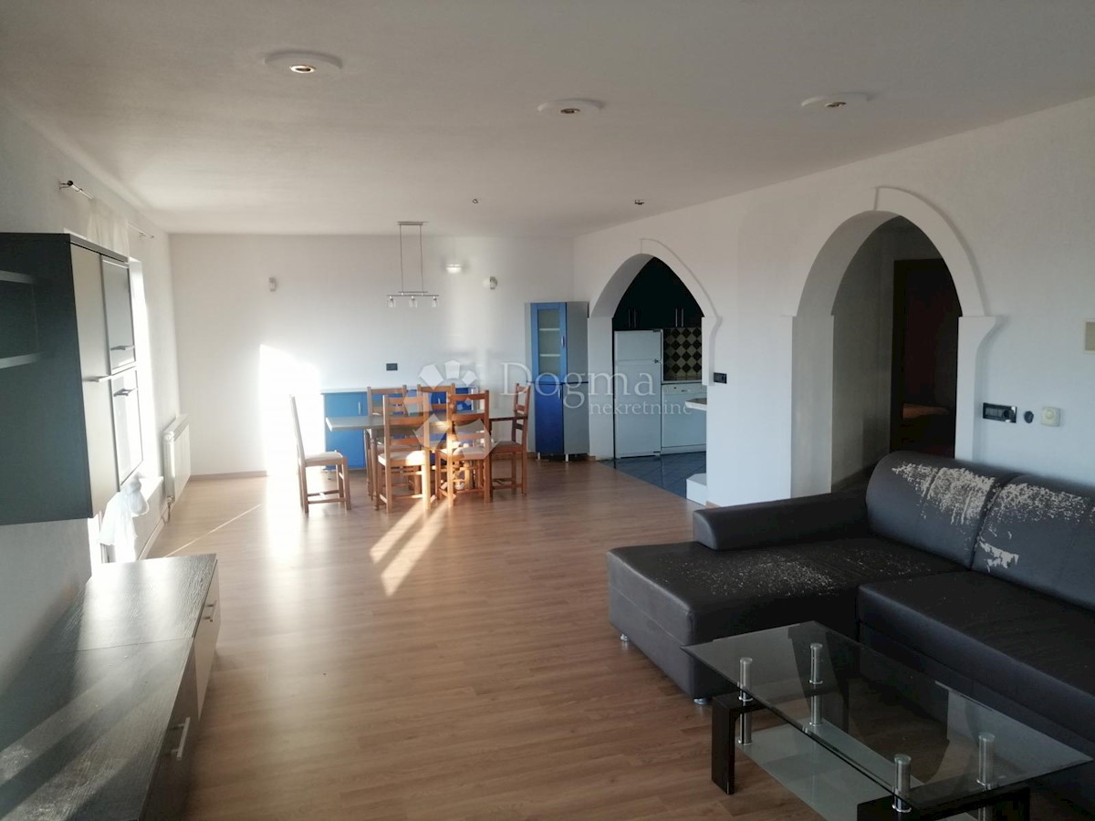 Maison À vendre - PRIMORSKO-GORANSKA ČAVLE