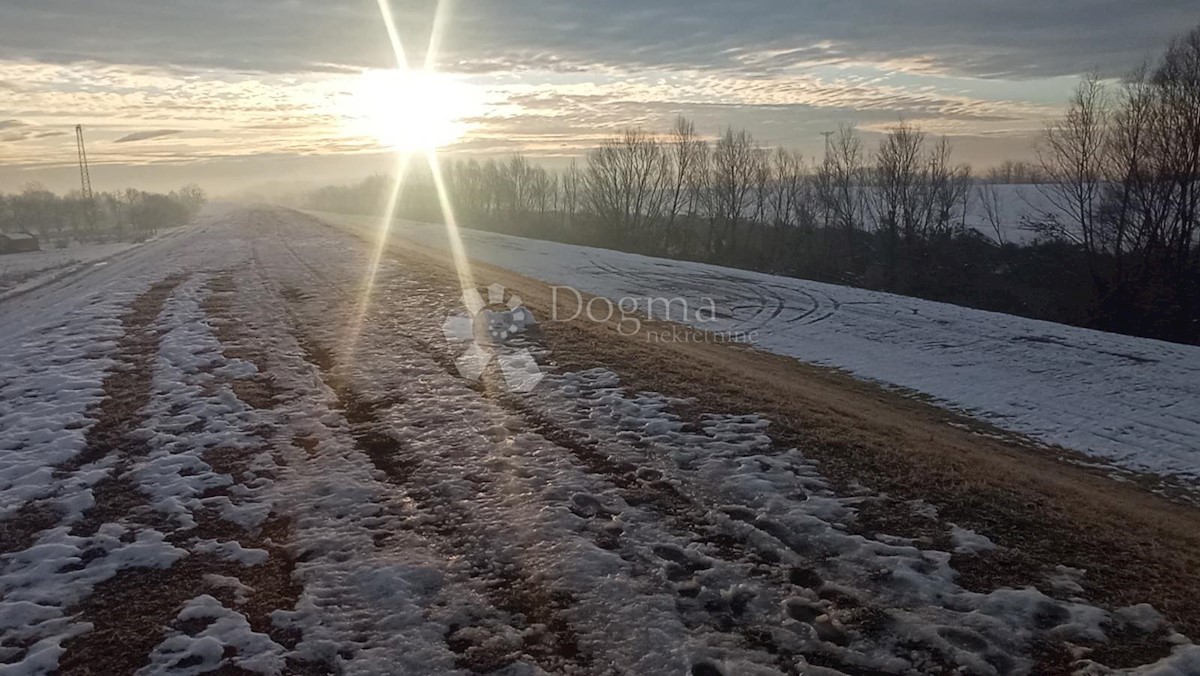 Zemljište Na prodaju - ZAGREBAČKA VELIKA GORICA