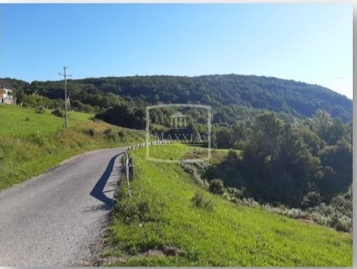 Land For sale - LIČKO-SENJSKA PLITVIČKA JEZERA