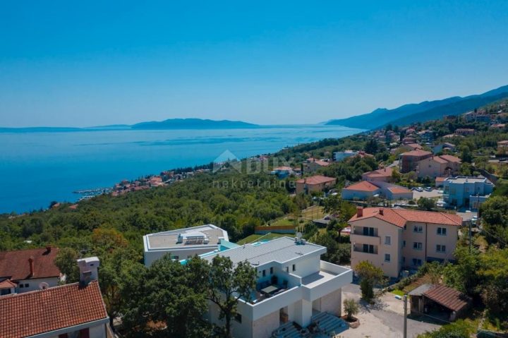 House for sale 500 m² – Pobri