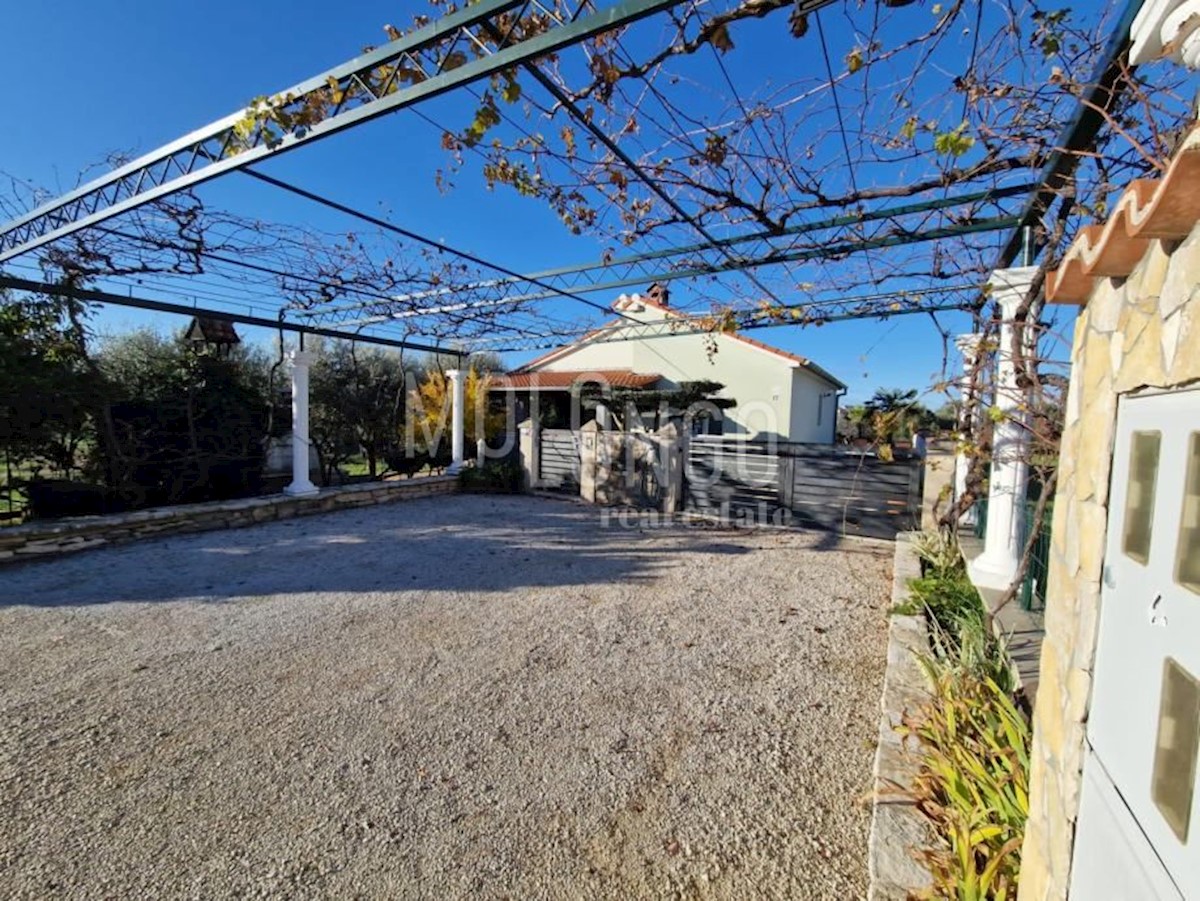 Haus Zu verkaufen - ISTARSKA PULA