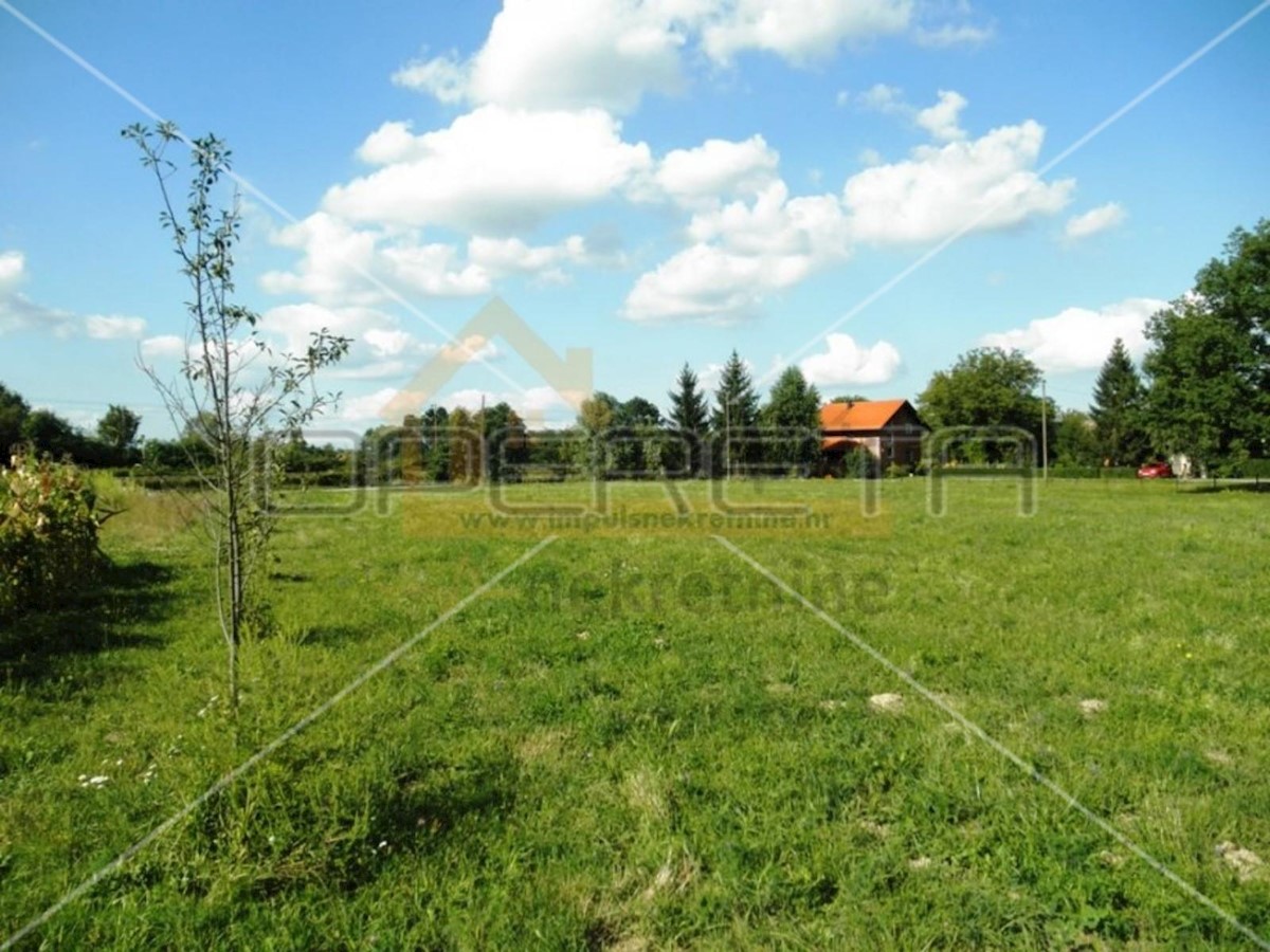 Land For sale - ZAGREBAČKA BRCKOVLJANI