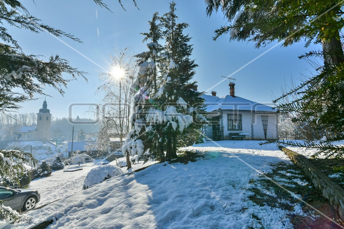 Haus Zu verkaufen - KARLOVAČKA OZALJ