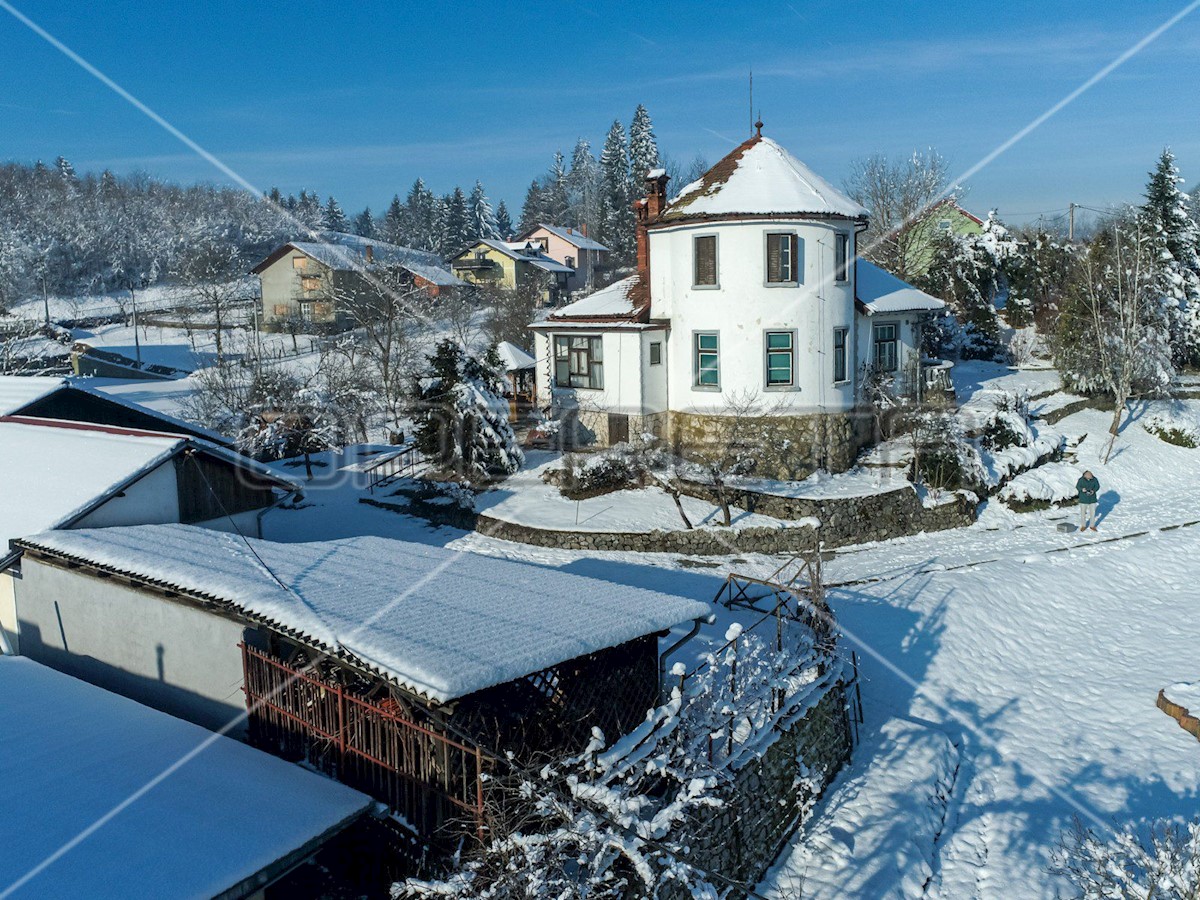 Maison À vendre - KARLOVAČKA OZALJ