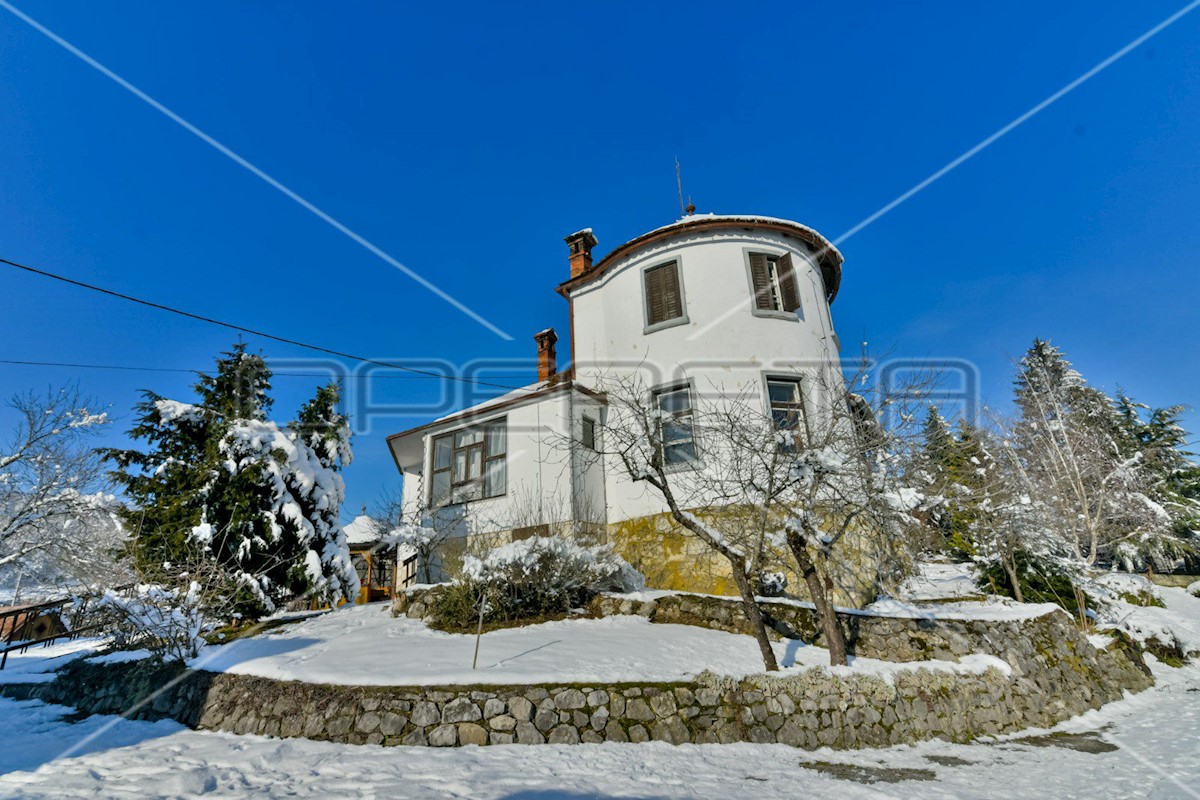 Maison À vendre - KARLOVAČKA OZALJ