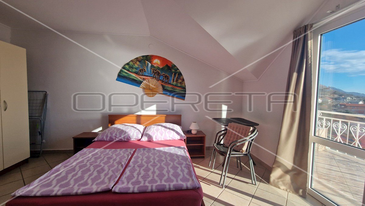 Casa In vendita - LIČKO-SENJSKA KARLOBAG