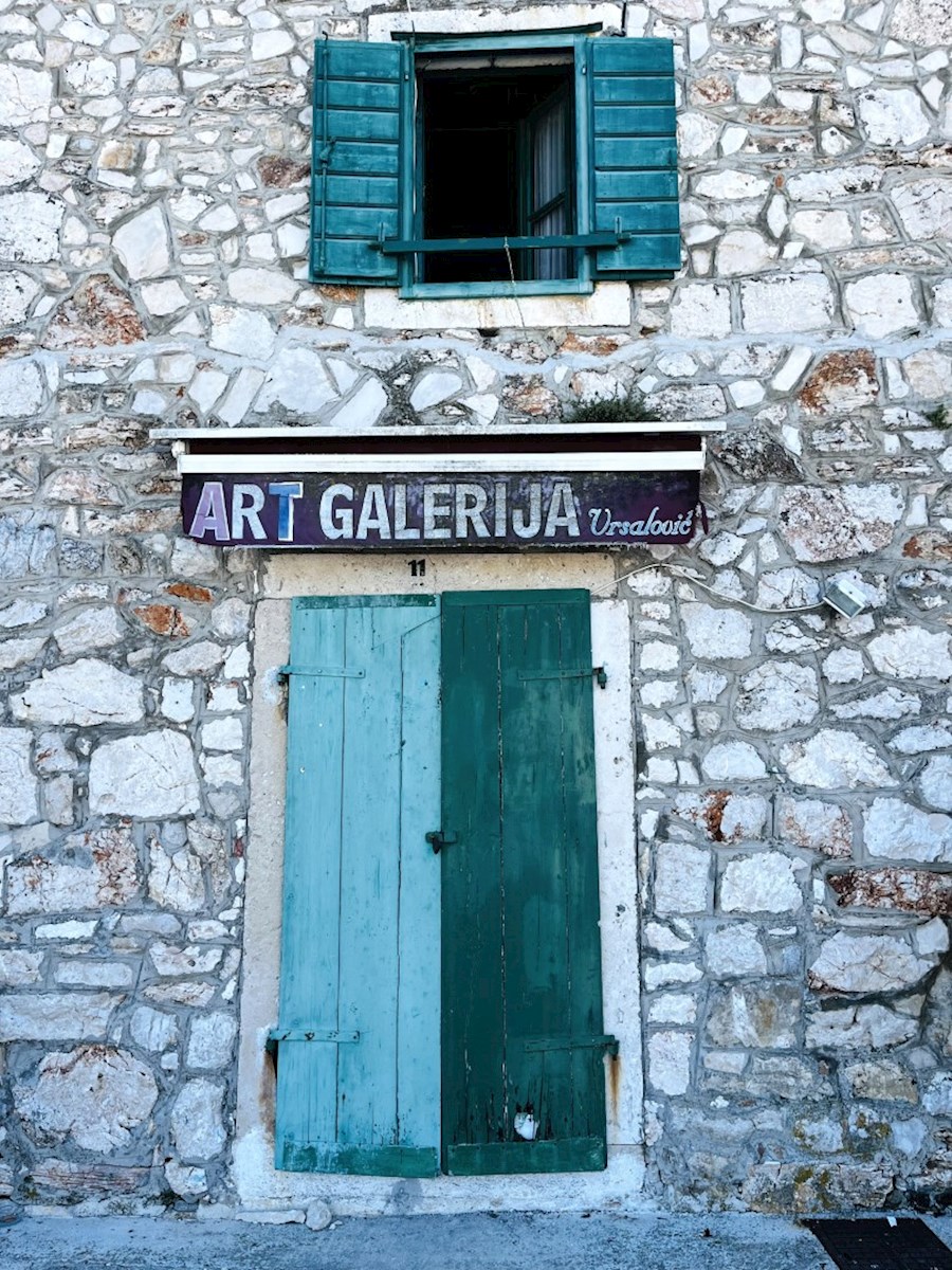 Dom Na predaj - SPLITSKO-DALMATINSKA STARI GRAD