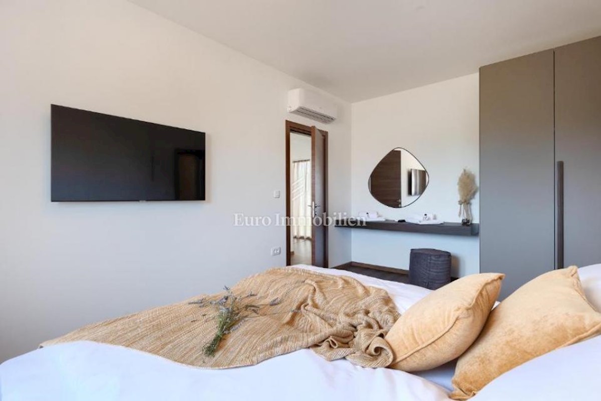 House For sale - ISTARSKA SVETVINČENAT