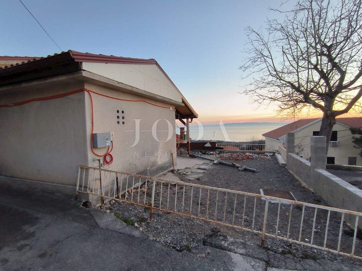 Kuća Na prodaju - PRIMORSKO-GORANSKA KOSTRENA