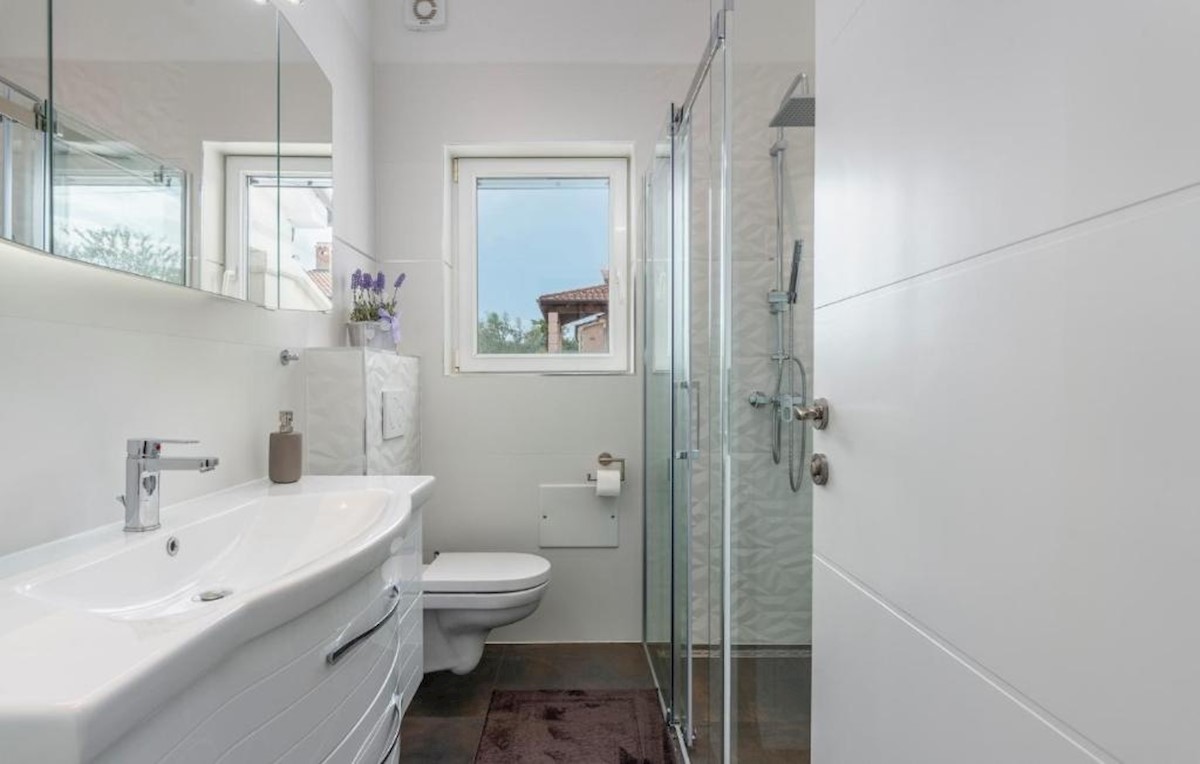 Haus Zu verkaufen - ISTARSKA POREČ