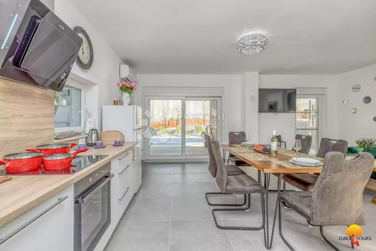 Haus Zu verkaufen - Istarska Tinjan - foto 3/13