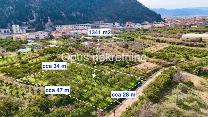 Terrain à vendre 1341 m² – Opuzen