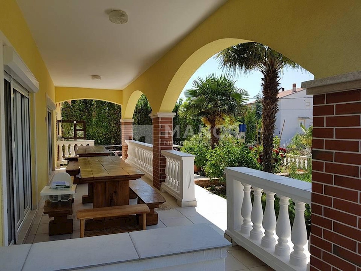 House For sale - Primorsko-goranska Novi Vinodolski - foto 1/3