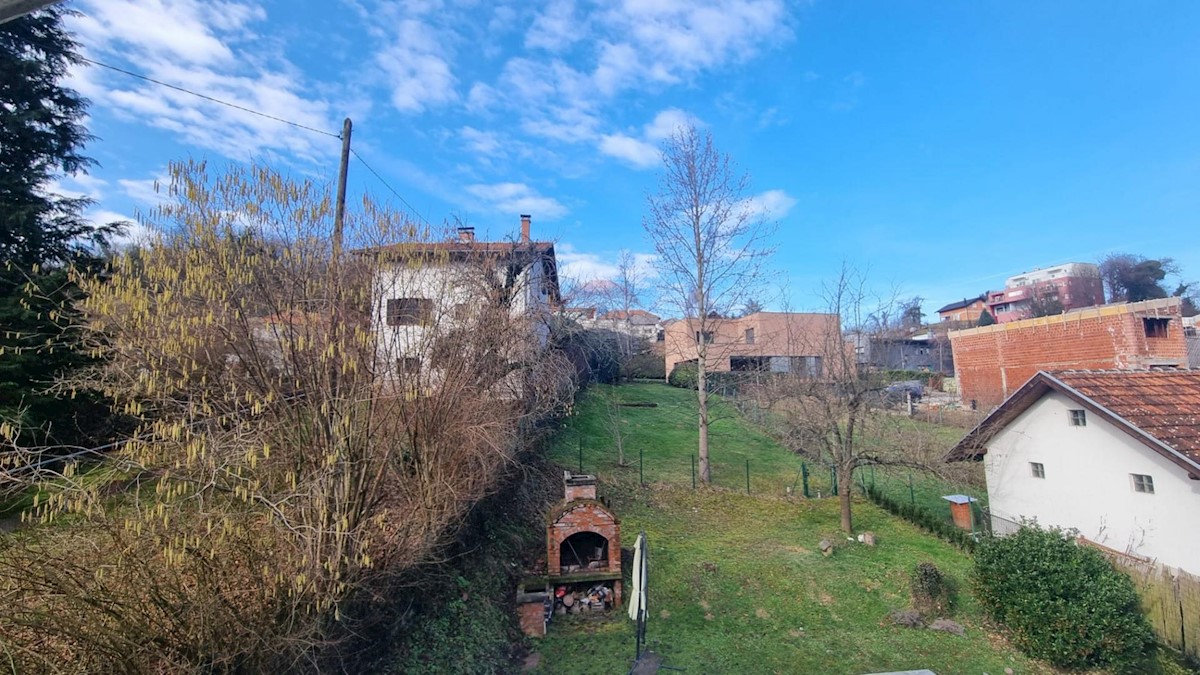 Mieszkanie Na sprzedaż - GRAD ZAGREB ZAGREB