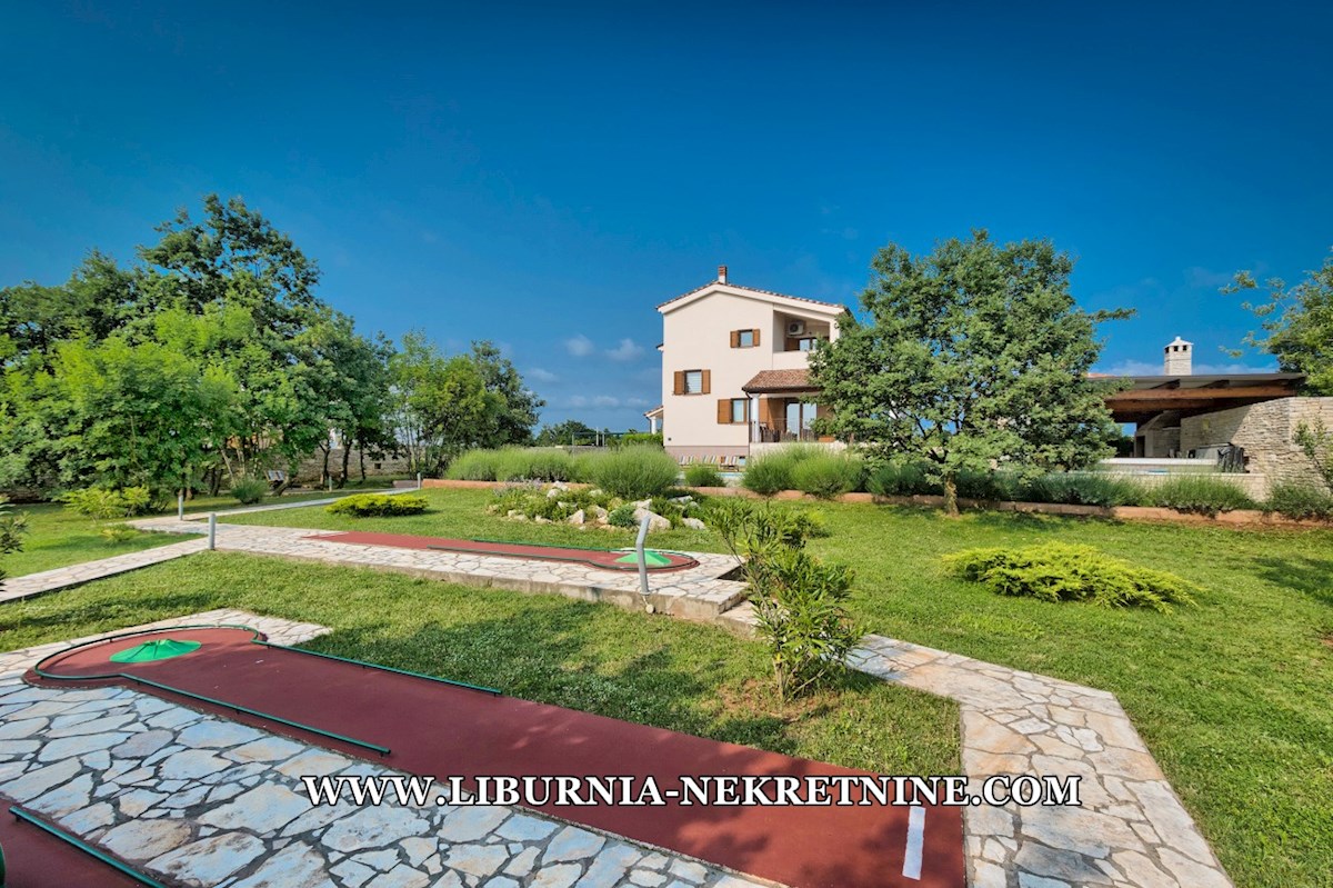 Kuća Na prodaju - ISTARSKA SVETVINČENAT