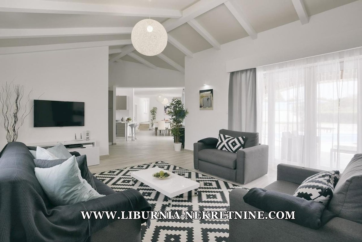 House For sale - ISTARSKA MEDULIN