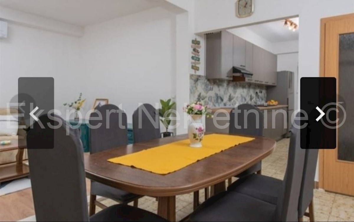 Apartma Za najem - SPLITSKO-DALMATINSKA KAŠTELA