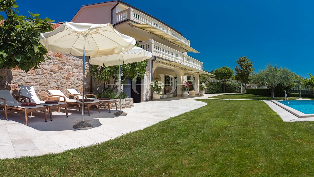 Casa In vendita - Primorsko-goranska Vinodolska Općina - foto 1/63