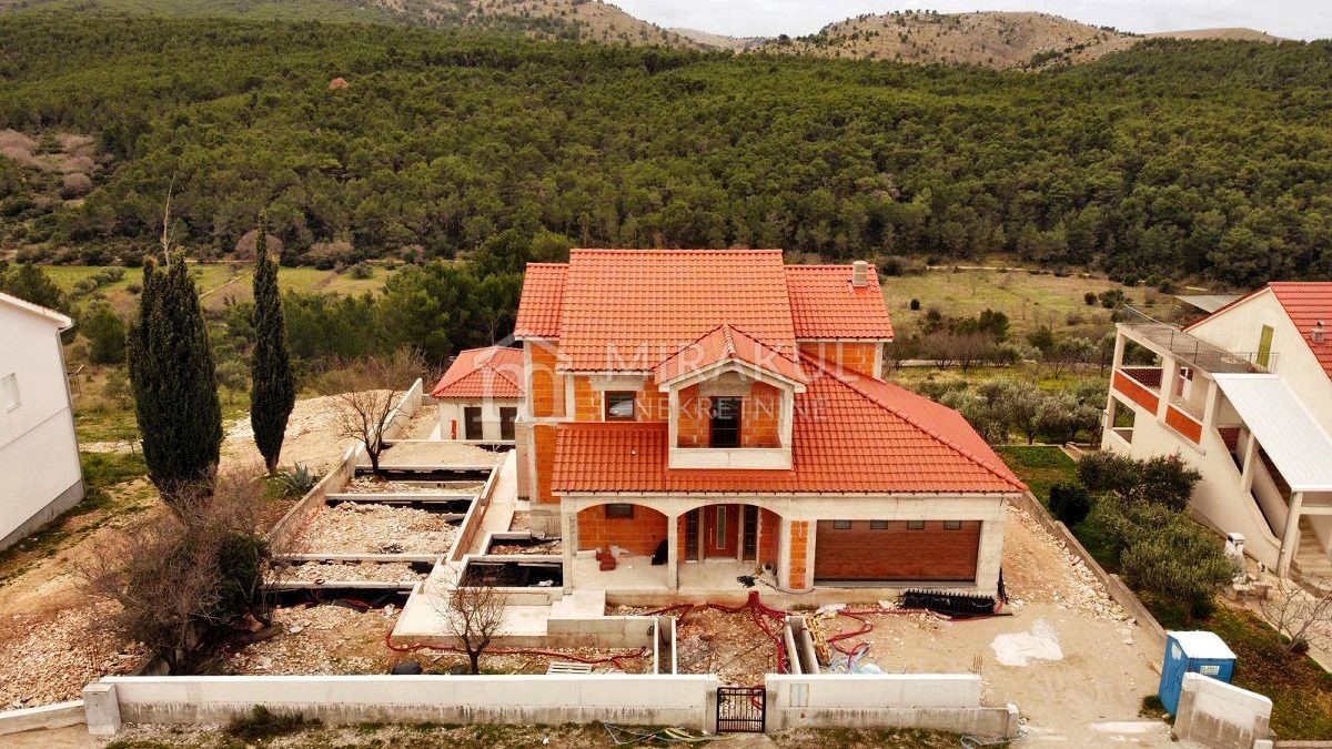 House For sale - ŠIBENSKO-KNINSKA ŠIBENIK