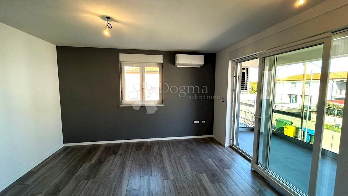 Apartma Na predaj - Istarska Poreč - foto 1/17