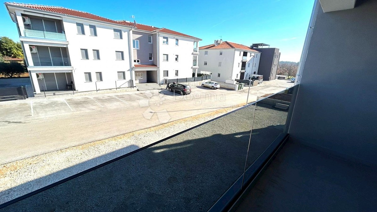 Apartma Na predaj - ISTARSKA POREČ