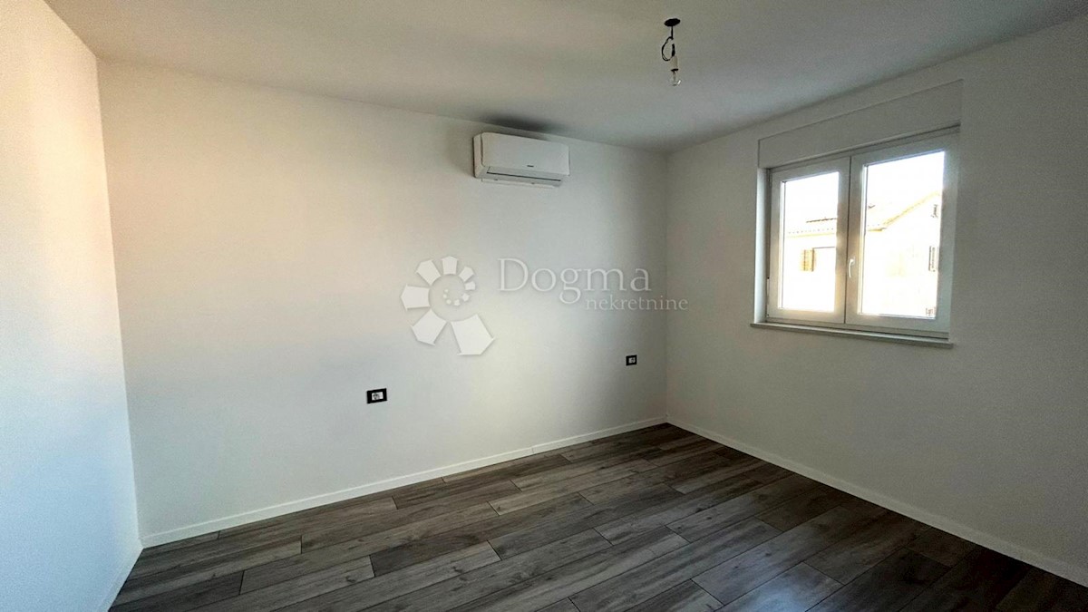 Apartma Na predaj - ISTARSKA POREČ
