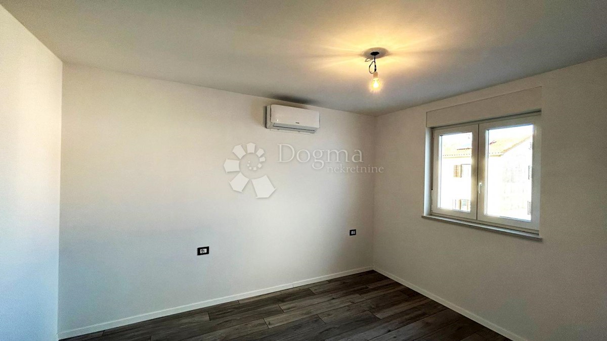 Apartma Na predaj - ISTARSKA POREČ