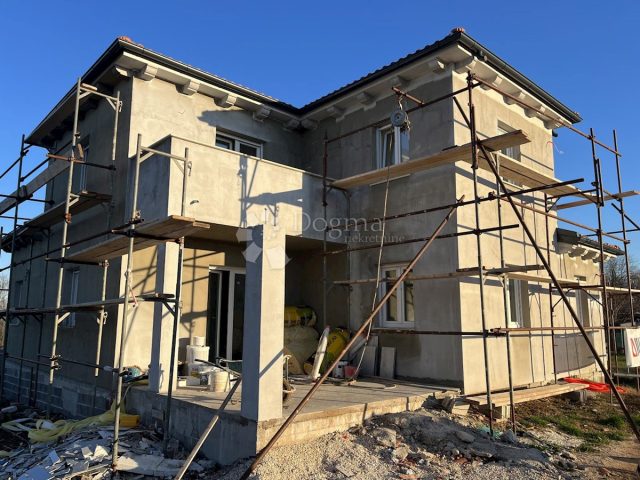 House For sale - Istarska Kanfanar - foto 2/12