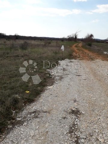 Terrain À vendre - Istarska Svetvinčenat - foto 2/2