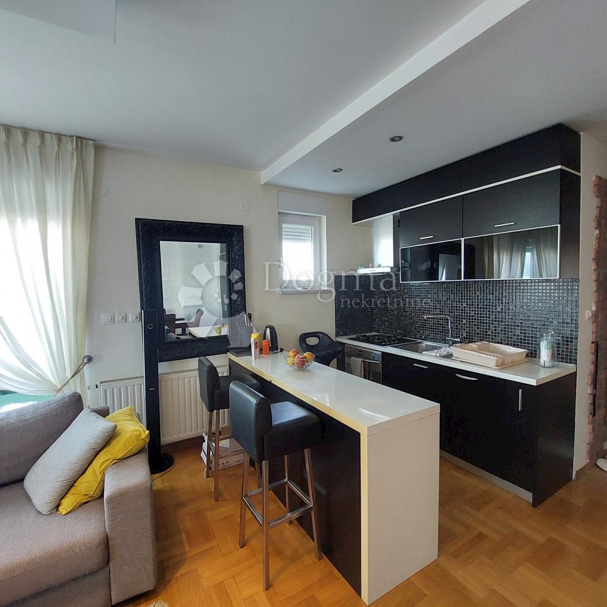 Apartma Na predaj - GRAD ZAGREB ZAGREB