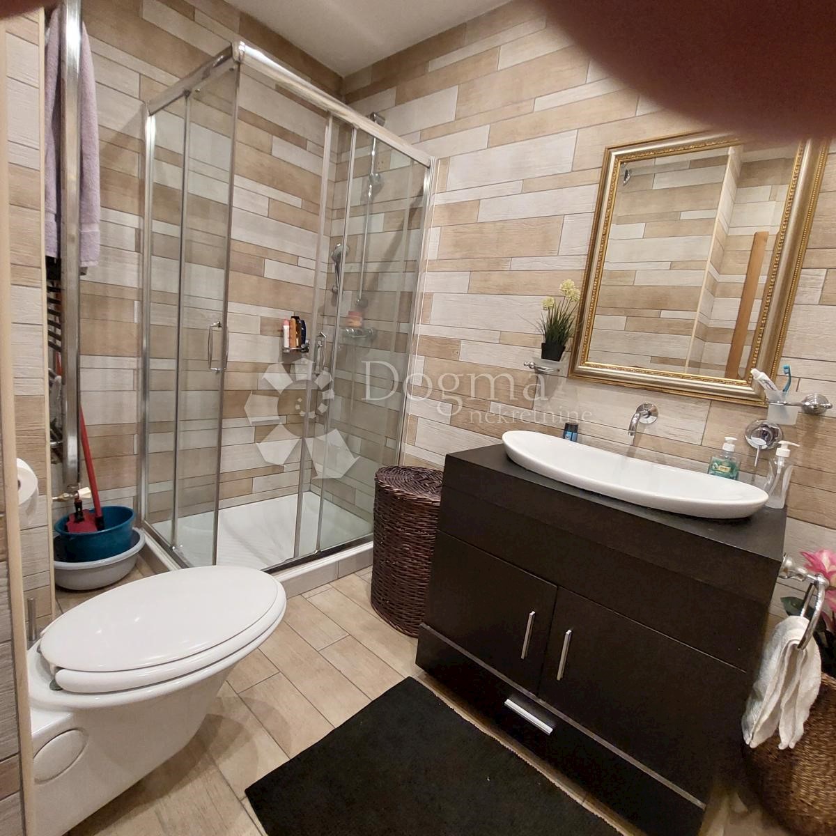 Apartma Na predaj - GRAD ZAGREB ZAGREB
