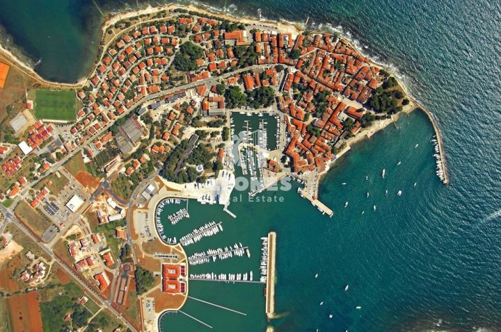 Grundstück zu verkaufen 1119 m² – Novigrad