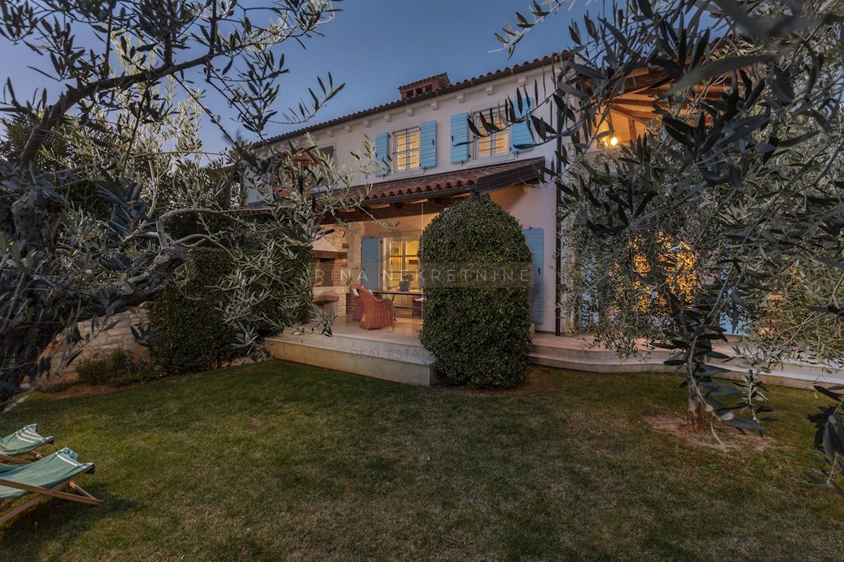 Casa In vendita - Istarska Poreč - foto 1/7