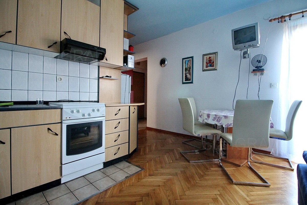 Apartmán Na predaj - PRIMORSKO-GORANSKA KRK
