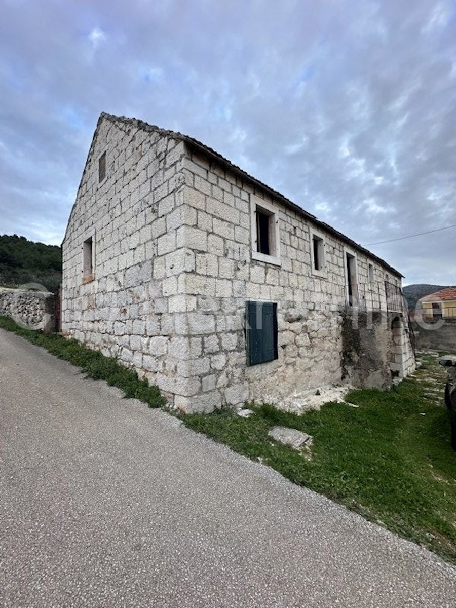 Casa In vendita - SPLITSKO-DALMATINSKA MARINA