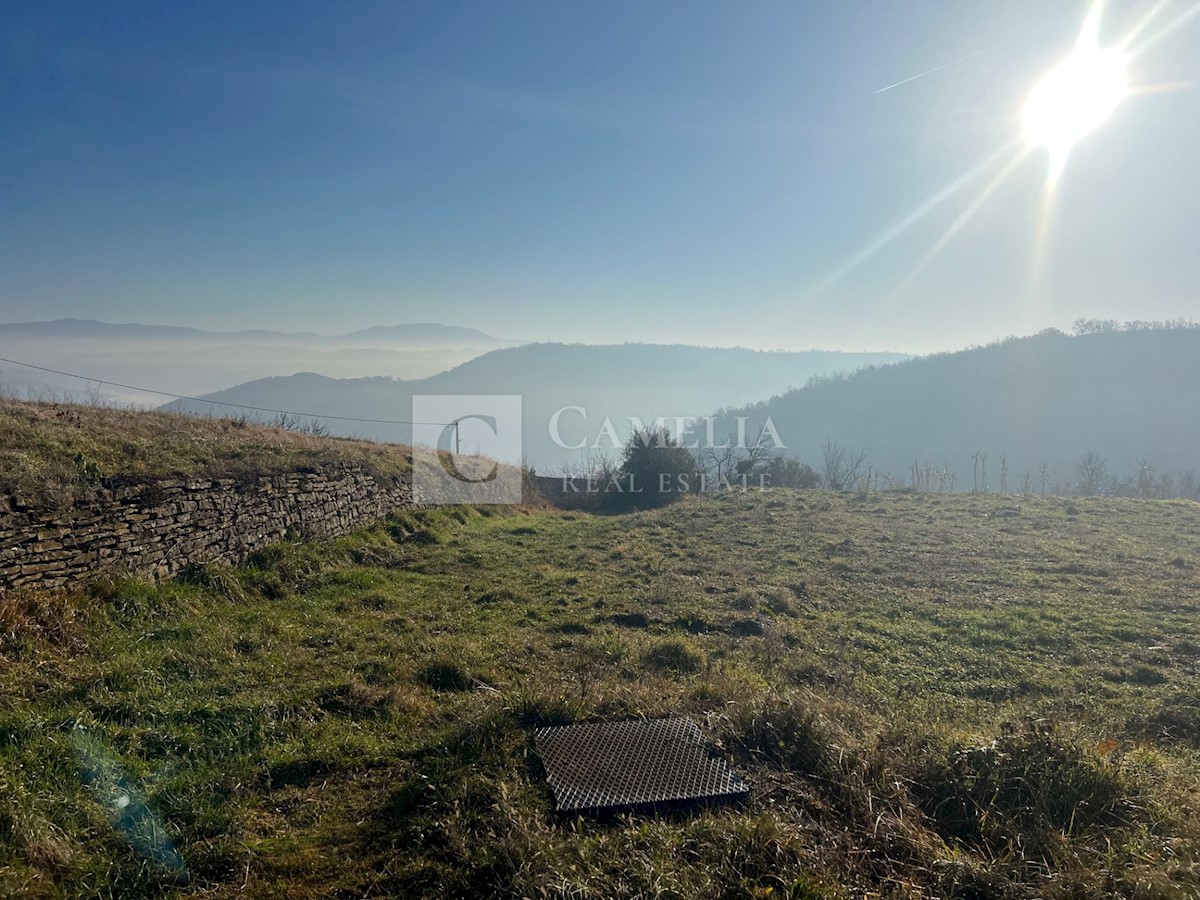 Parcela Na predaj - ISTARSKA PAZIN