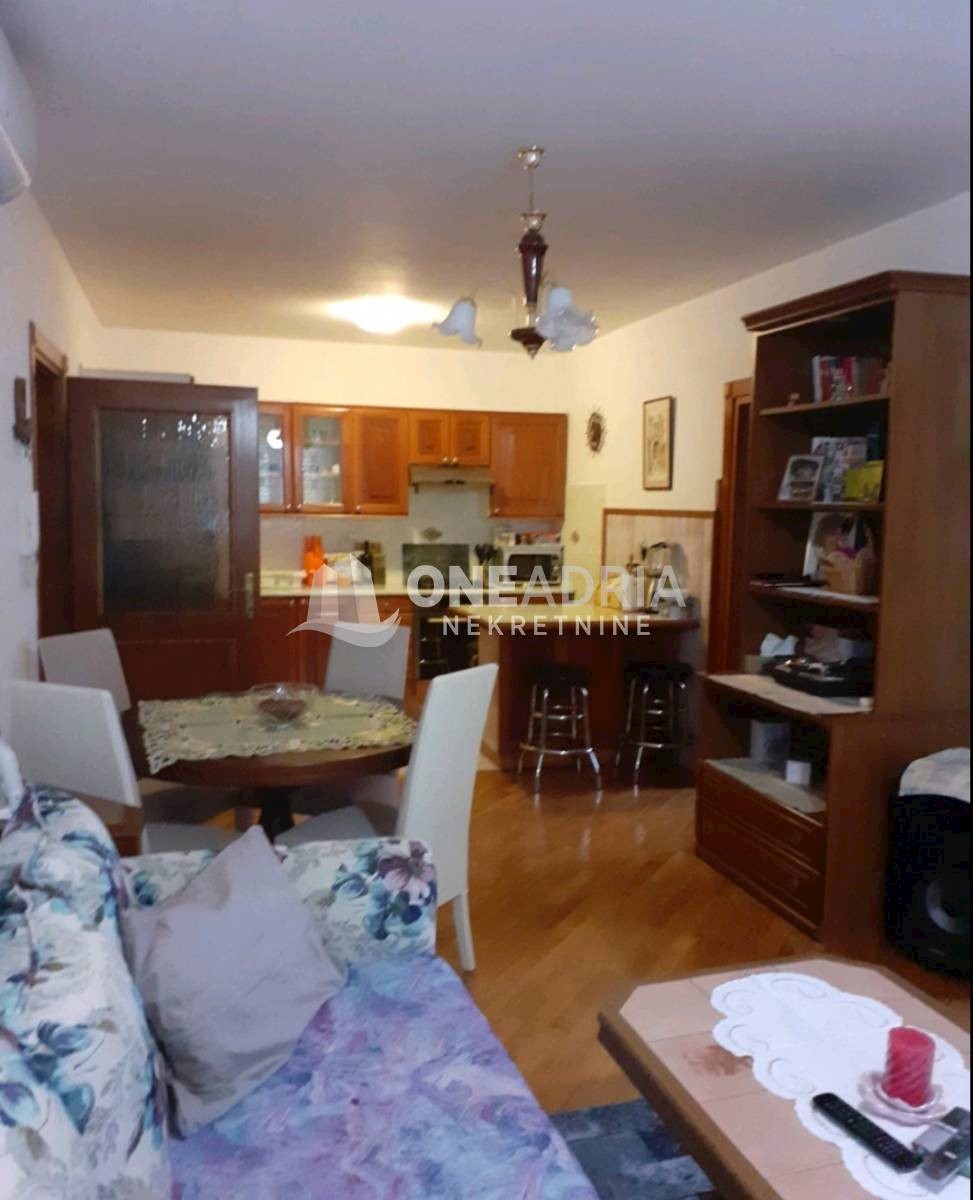 Appartement À vendre - PRIMORSKO-GORANSKA CRIKVENICA