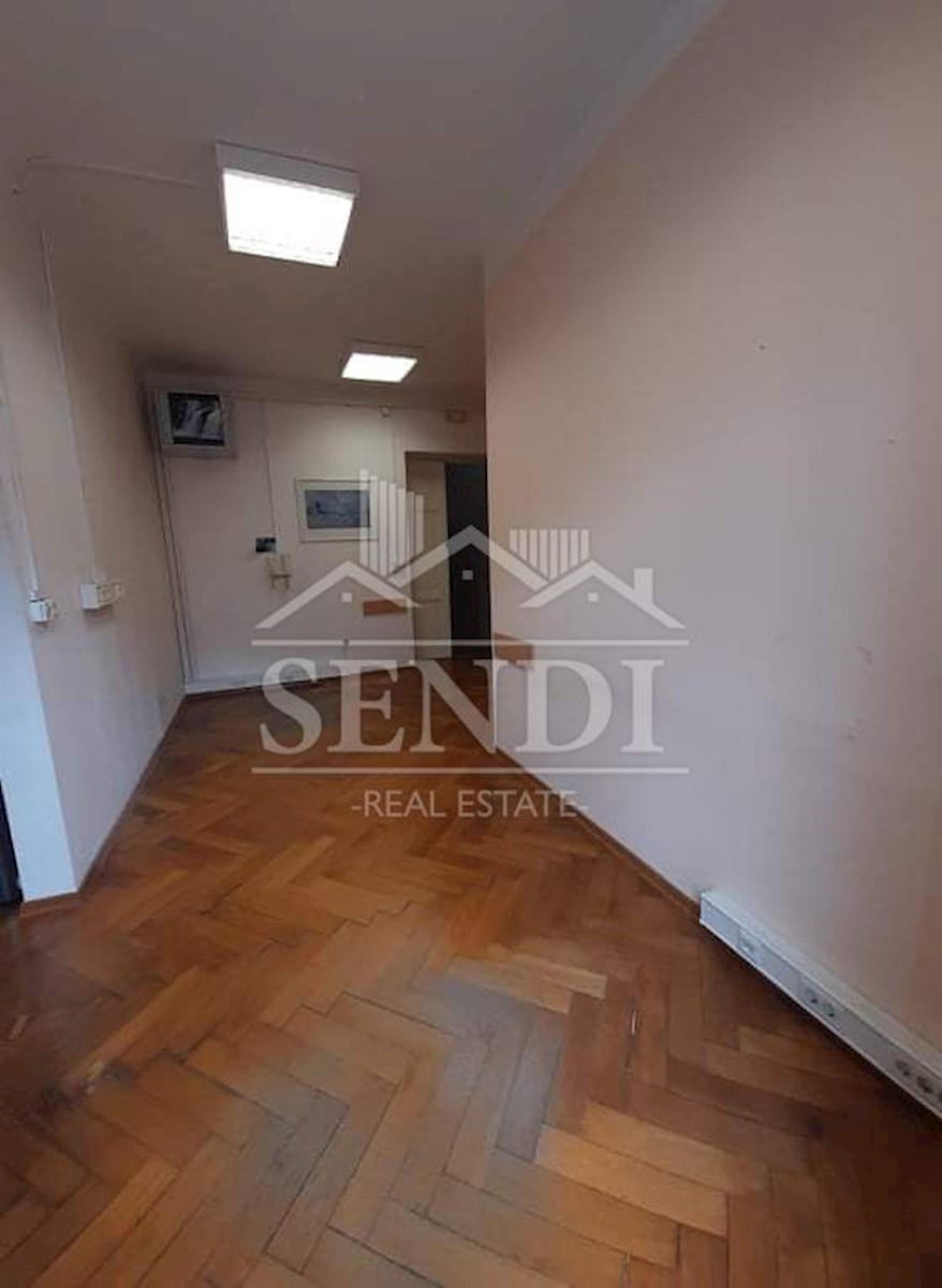 Business premises For rent - PRIMORSKO-GORANSKA RIJEKA