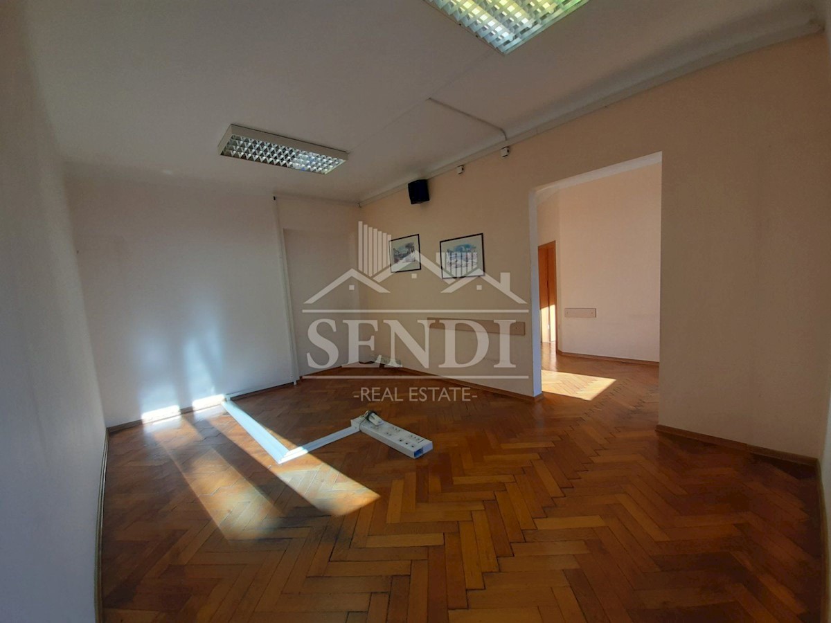 Business premises For rent - PRIMORSKO-GORANSKA RIJEKA