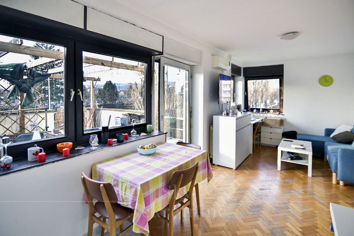 Appartement À vendre - GRAD ZAGREB ZAGREB