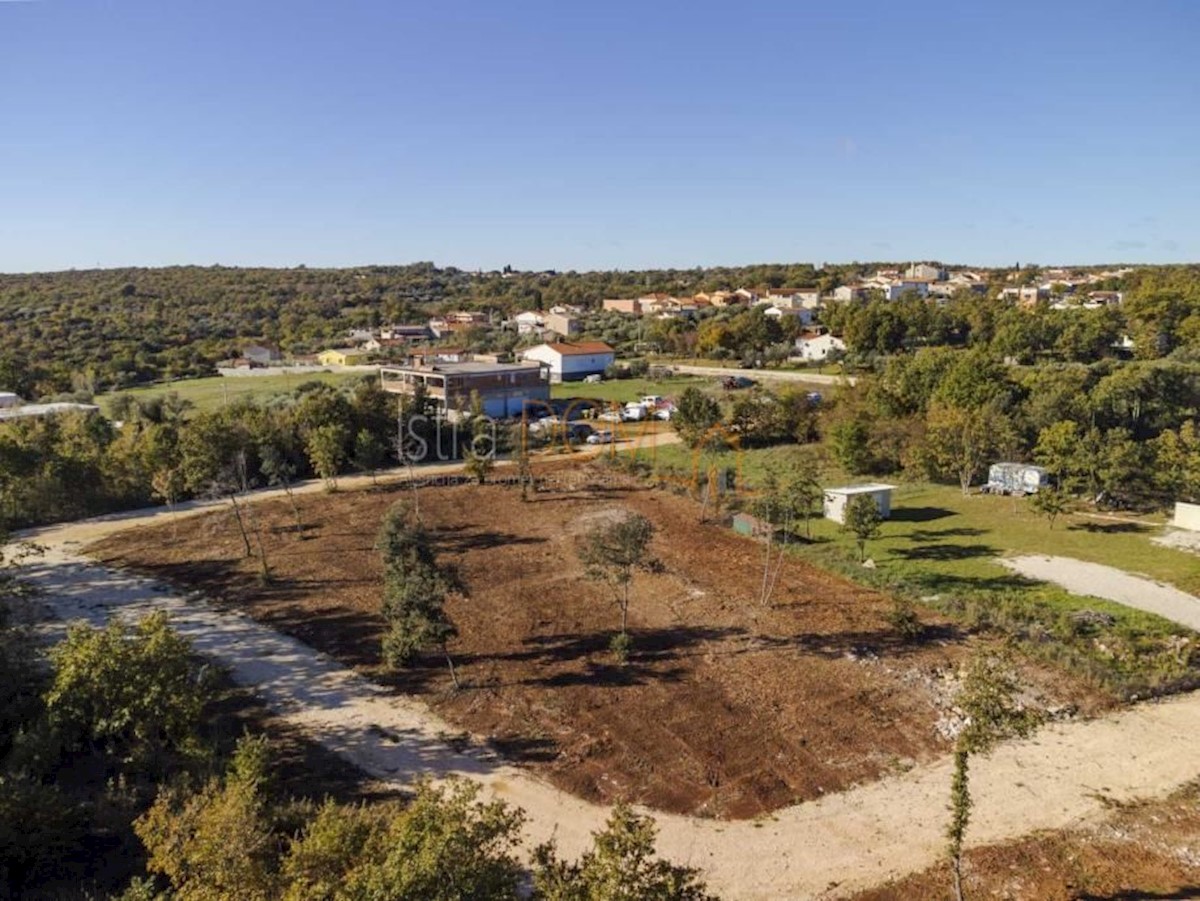 Zemljište Na prodaju - ISTARSKA MARČANA