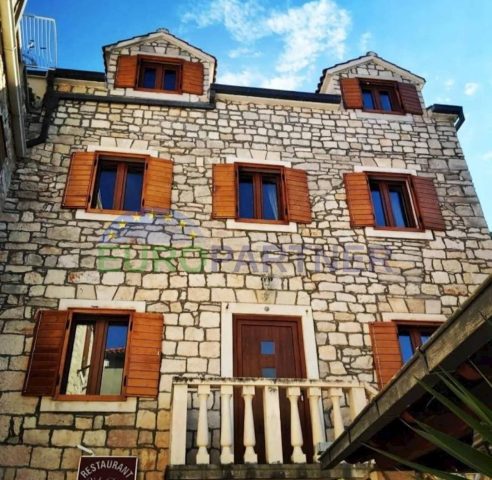 Haus Zu verkaufen - Splitsko-dalmatinska Brač - foto 3/13