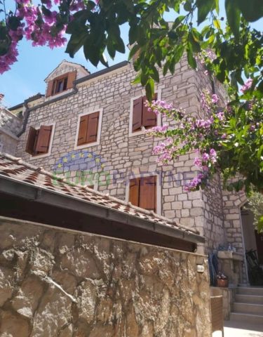 Haus Zu verkaufen - Splitsko-dalmatinska Brač - foto 4/13