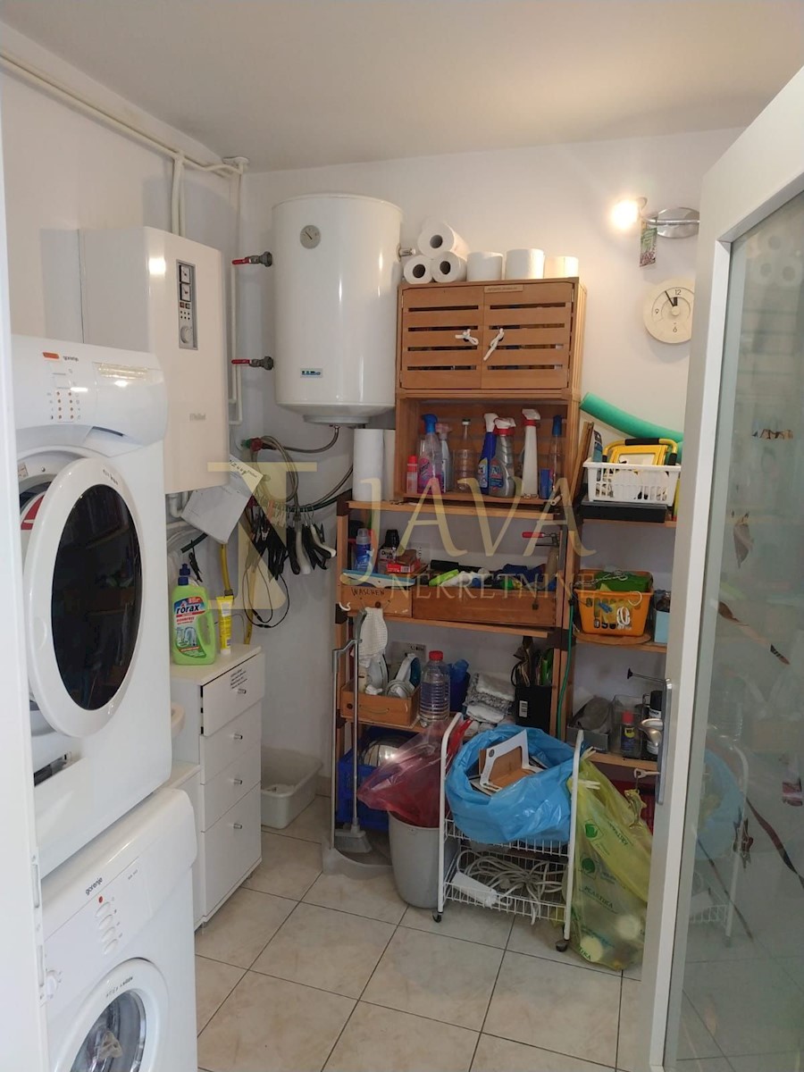 Apartmán Na predaj - PRIMORSKO-GORANSKA CRIKVENICA