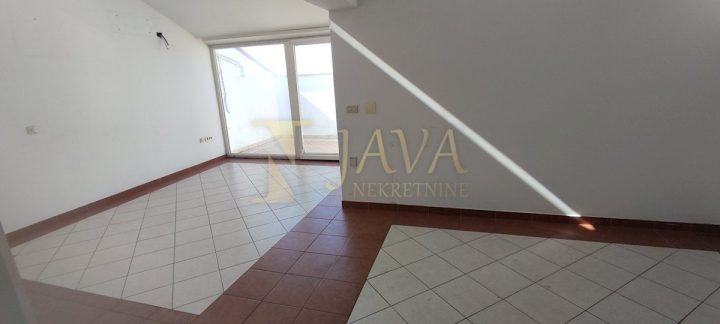 Mieszkanie Na sprzedaż - Primorsko-goranska Novi Vinodolski - foto 2/13