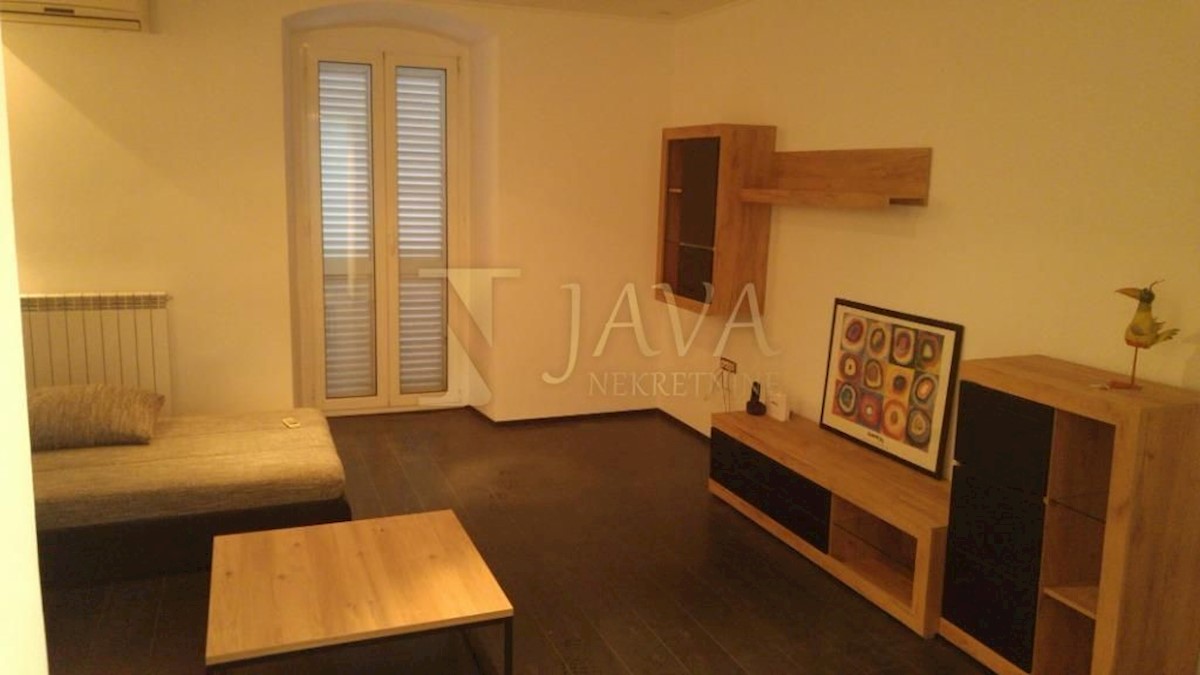 Appartement À louer - Primorsko-goranska Rijeka - foto 2/9