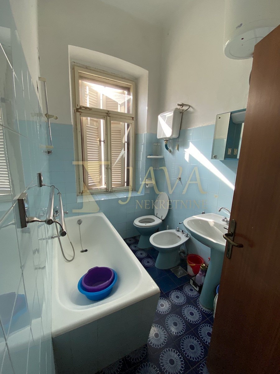 Apartma Naprodaj - PRIMORSKO-GORANSKA Novi Vinodolski