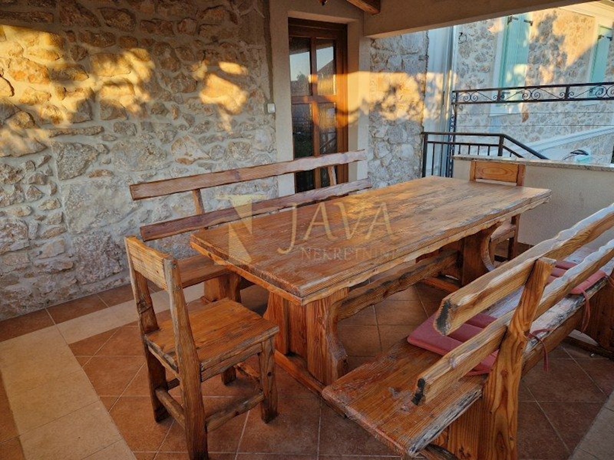 Dom Na predaj - PRIMORSKO-GORANSKA KRK